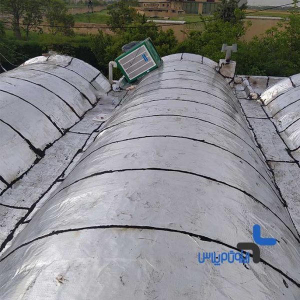 اجرای ایزوگام سقف شیبدار یک مرغداری در شهریار با یک لایه قیرگونی