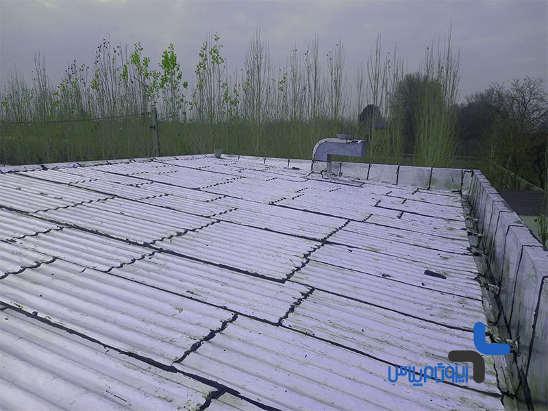 ایزوگام روی سقف شیروانی فلزی