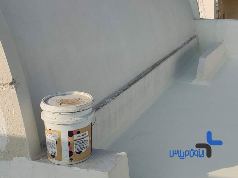 نحوه اعمال رنگ ضد آب سقف